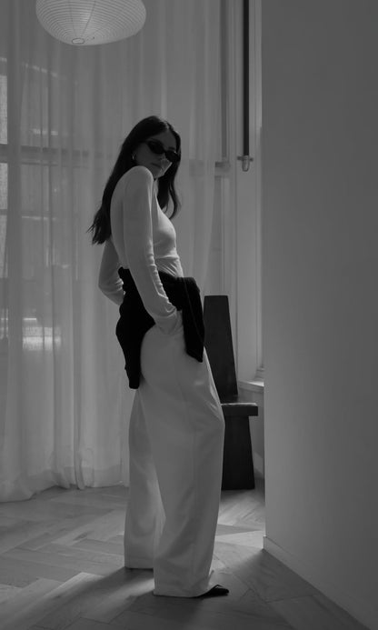 Lucia Frame - Black